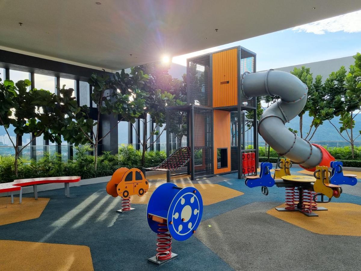 Lavish Beacon Executive Suites By Bin Dao Wu Homestay Penang ジョージタウン エクステリア 写真